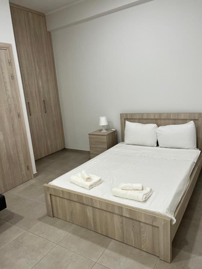 Modern City Center Studio Saripolou Лимасол Екстериор снимка